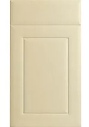 Ashford door in High Gloss Cream