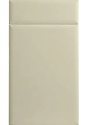 Lincoln door in Supermatt Alabaster