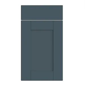 Shaker door in Supermatt Alby Blue
