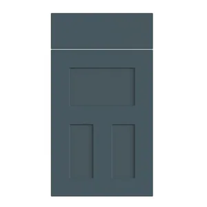 Stratford door in Supermatt Alby Blue