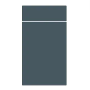Venice door in Supermatt Alby Blue